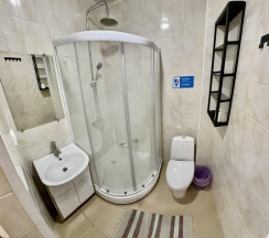 Номер стандарт улучшенный с 1 двуспальной кроватью в Eva Guest House