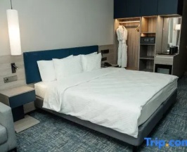 Двухместный номер Comfort (двуспальная кровать) в West Plaza