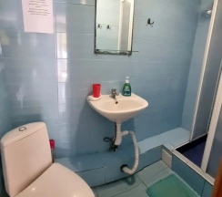 Трёхместный полулюкс в Кристалл