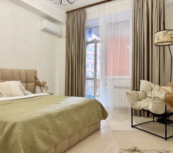 Уютная двухкомнатная квартира у моря и центра в Как Дома 05