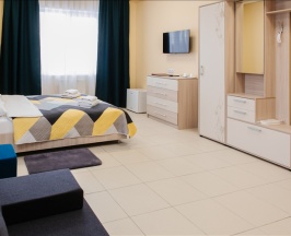 Люкс до 4-х человек в Премьера