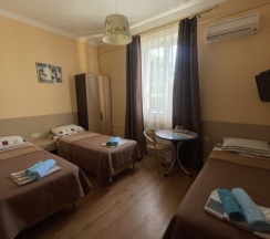 Трехместный номер стандарт в Бриз