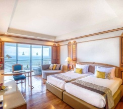 Люкс Regency с 2 комнатами в Royal Cliff Beach Hotel Pattaya