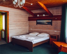 Семейный номер в коттедже №3 в Ветер странствий