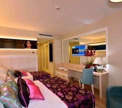 Одноместный номер Deluxe с видом на море двуспальная кровать в Azura Deluxe Resort & Spa