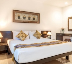 Двухместное бунгало Deluxe c 1 комнатой двуспальная кровать в Isara Nai Yang Resort