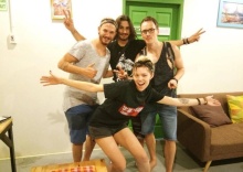 Кровать в общем номере в Zee Thai Hostel