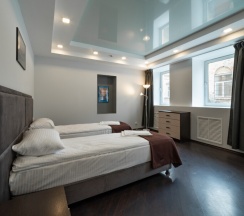 ДВУХМЕСТНЫЙ НОМЕР С 2 ОДНОСПАЛЬНЫМИ КРОВАТЯМИ и общей ванной комнатой в Proloft city hostel&rooms