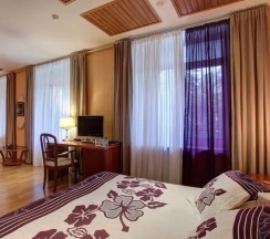 Четырёхместный полулюкс в Президент