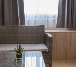 Четырёхместный номер Deluxe в Rainbow Hotel