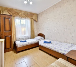 Двухместный стандарт с двумя раздельными кроватями в Черномор