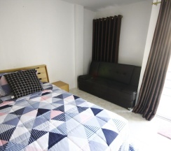 Двухместный номер Standard с балконом двуспальная кровать в Happy House Bangsaen