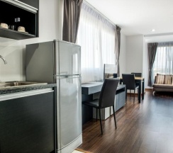 Двухместный номер Standard 2 отдельные кровати в Winner Sriracha Service Apartment