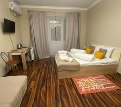 ПОЛУЛЮКС с балкончиком в Ля Вилла