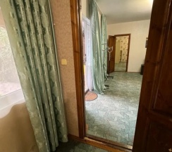 Апартаменты с 3 комнатами в Славный дом