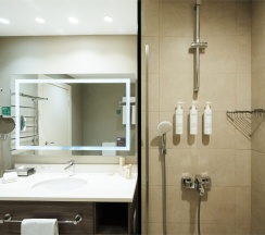 Премиум Делюкс в Кортъярд Марриотт Сочи Красная Поляна