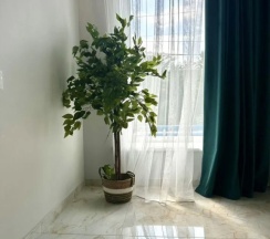 Коттедж с 3 комнатами с красивым видом из окна в Дом у реки