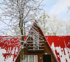 Коттедж эконом без сауны с двуспальной кроватью в спальне (2+3) в Красное озеро