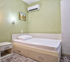 Апартамент двухкомнатный в Azimut Прометей Небуг