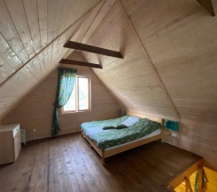 Коттедж с красивым видом из окна в Дача на сдачу