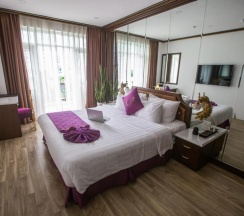 Люкс Deluxe в Suji Hotel