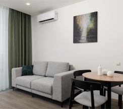 Люкс с балконом в Azimut