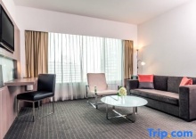 Четырёхместный люкс Deluxe в Hilton Garden Inn Bangkok Silom