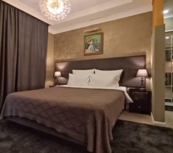номер - студия делюкс в Hoffman residence