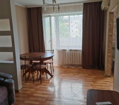 Четырёхместные апартаменты Standard с 3 комнатами в Сутки как дома