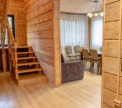 Дом 4 спальни в Кантри