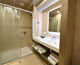 Junior Suite (DBL) в Hunnu