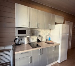 Хаусбот 2 в Времена Года