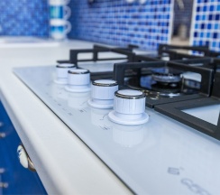 Евродвушка 65 кв.м. район Толстый мыс, на берегу открытого моря ,ул. Южная д. 35 в Милка