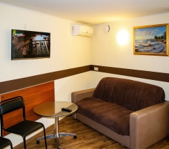 Номер первой категории без вида в Лермонтова 8