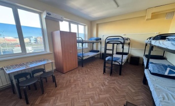 Койко-место в 8- ми   местном женском   номере стандарт(душ/туалет общий) в Сеть хостелов №1