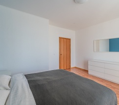 ул. Союзная 27 - этаж 16 комфортная квартира с отдельной спальней в Rooms-Eкб