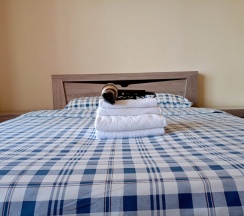 Апартаменты/Семейный трёхкомнатный номер с большими двуспальными кроватями в Морской