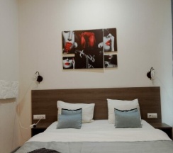 Улучшенный Двухместный номер- комфорт с 1 кроватью в Simple республика