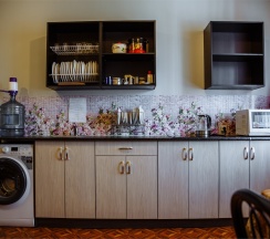 Общий номер на 2 гостей. раздельные кровати в Dom hostel