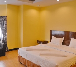 Номер Standard в Taj Place Residency