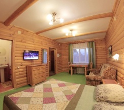 Полулюкс  в Русская изба с баней