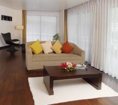 Люкс с террасой с 2 комнатами с видом на океан в Le Meridien Phuket Beach Resort