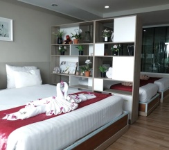 Одноместный номер Standard с частичным видом на море в The Beach Front Resort Pattaya  - SHA Plus
