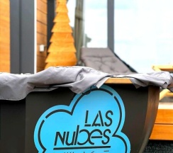 A-frame Ultramarine в Las Nubes village