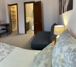 Четырёхместный номер Comfort в Золотая гавань