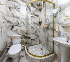 Номер “Business Apart” с имитацией окна в Morskoy resort