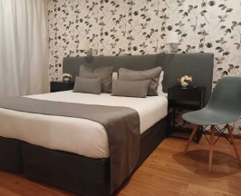 Семейные апартаменты в Waldorf Hotel