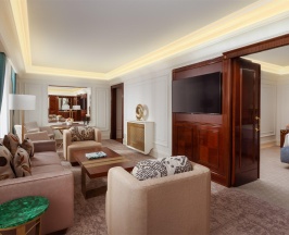 Номер Представительский люкс в The Carlton, Moscow