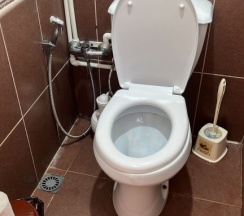 Коттедж с 2 комнатами с красивым видом из окна в Hostel №8