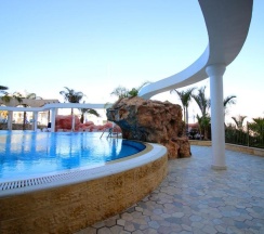 Апартаменты с 2 комнатами с балконом в Sunset apartment's Residence du Golf